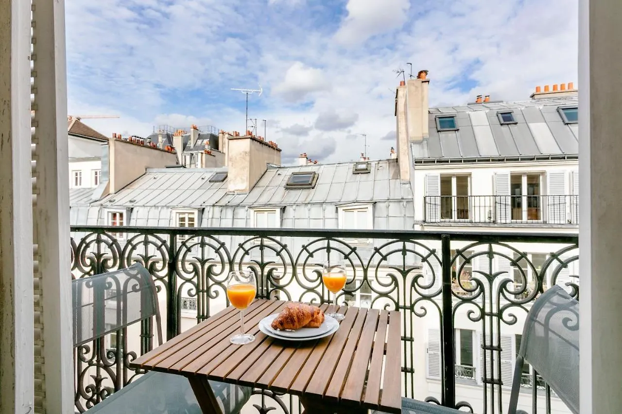 Latin Quarter With Balcony - Cityapartmentstay Paris